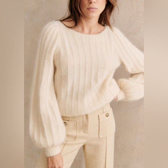 Sezane Sweaters - Sezane Aretha Jumper in vanilla size XS